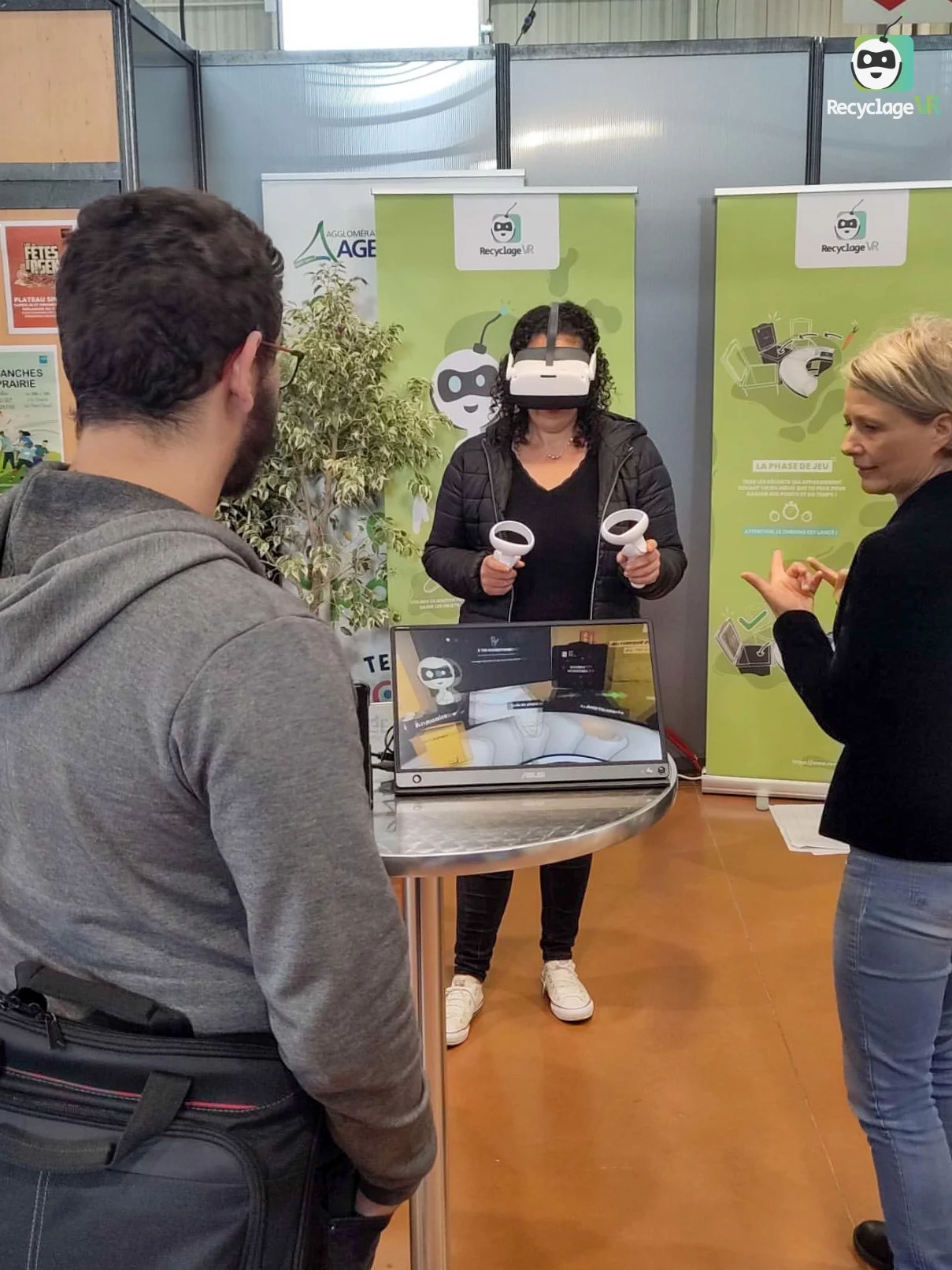 RecyclageVR — Agen RecyclageVR stand at the Agen fair in 2023